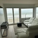 Seaview And Sun@nieuwpoort Apartamento
